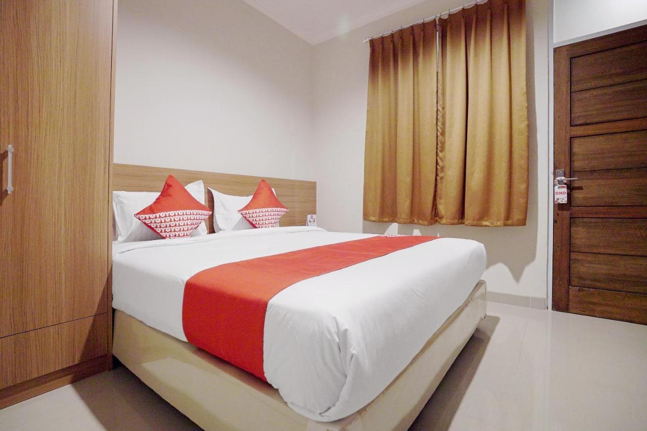 Oyo 415 The Kartini 8 Residence Jakarta Exterior photo