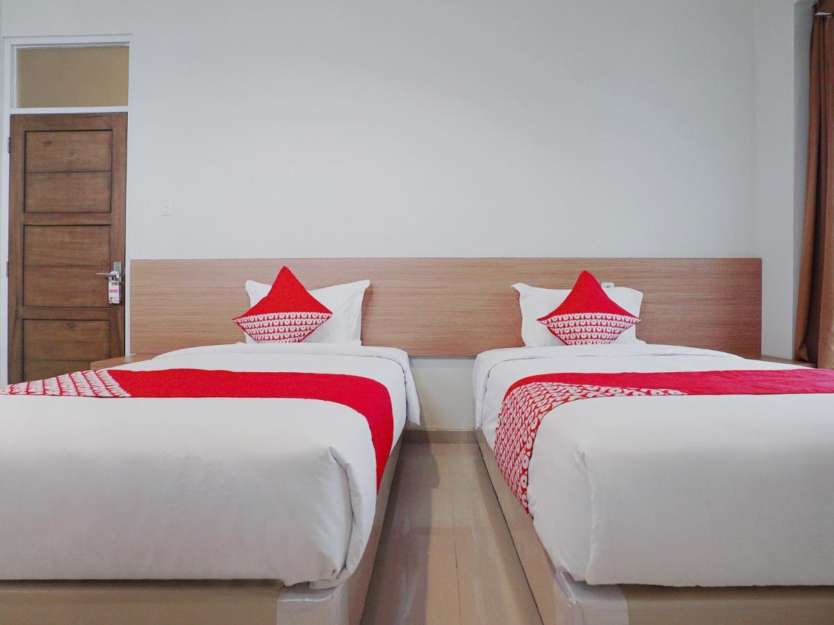 Oyo 415 The Kartini 8 Residence Jakarta Exterior photo